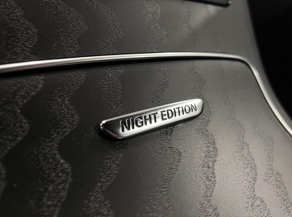 Mercedes C220 d 2,0 AMG Line Night Edition stc. aut. 5d