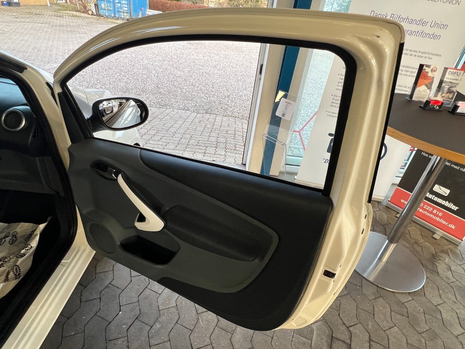 Ford Ka 1,2 Titanium 3d