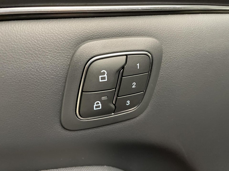 Ford Mustang Mach-E 98 Premium Extended Range 5d