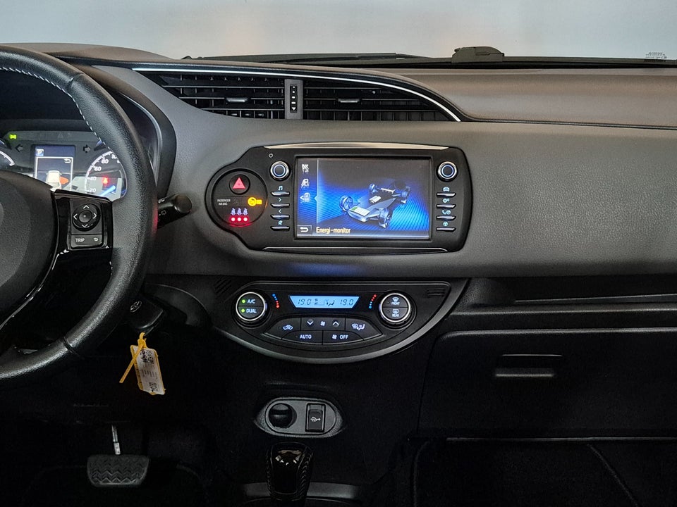 Toyota Yaris 1,5 Hybrid H2 e-CVT 5d