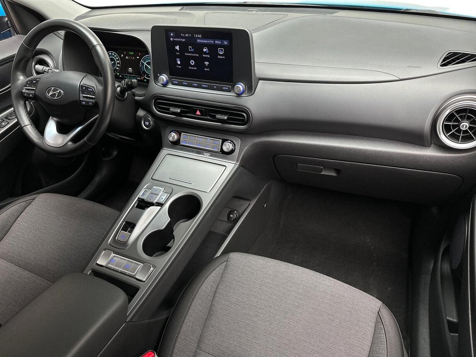 Hyundai Kona 39 EV Select 5d