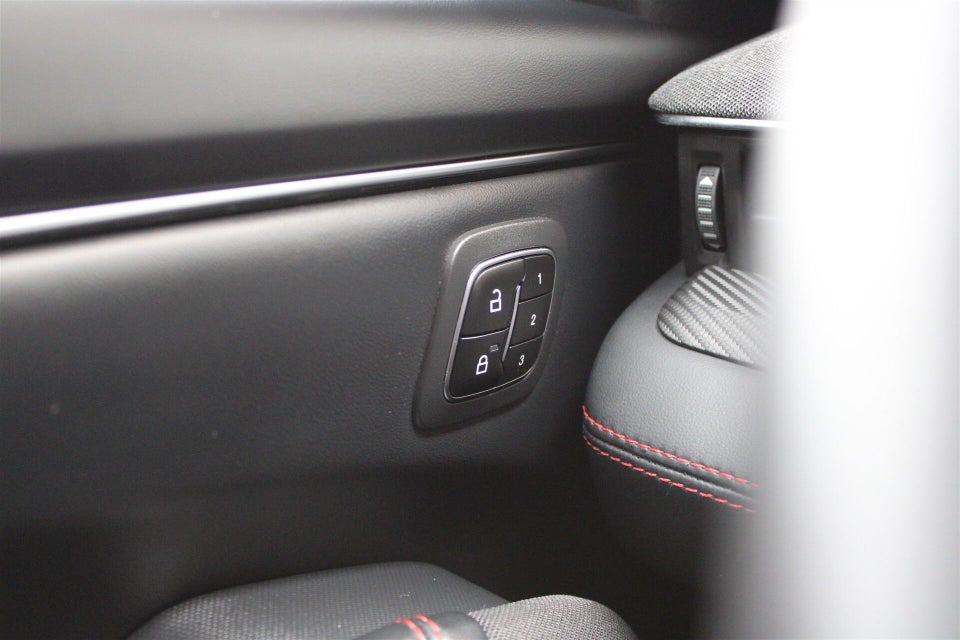 Ford Mustang Mach-E 88 Premium Extended Range 5d