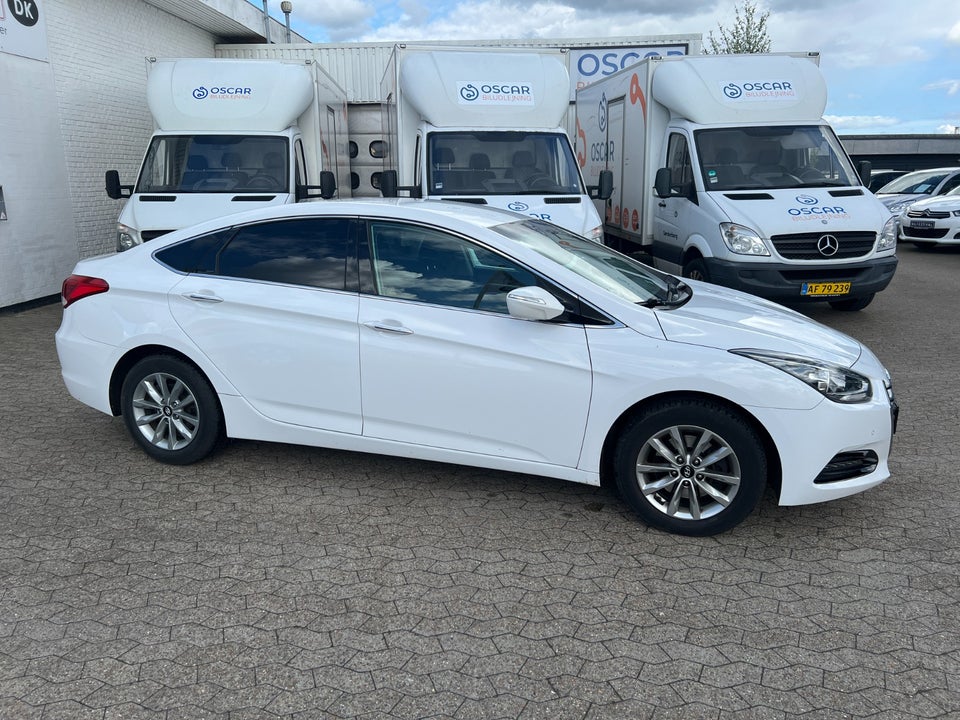 Hyundai i40 1,7 CRDi 115 Premium 4d