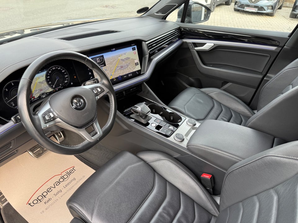 VW Touareg 3,0 TDi 286 R-line aut. 4Motion Van 5d