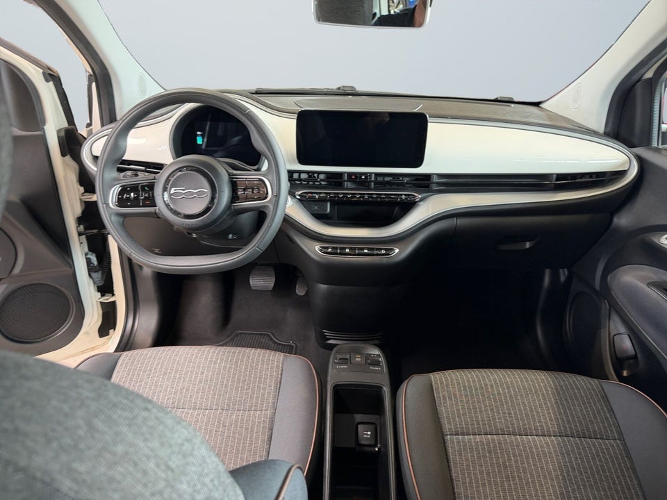 Fiat 500e 42 Icon 3d