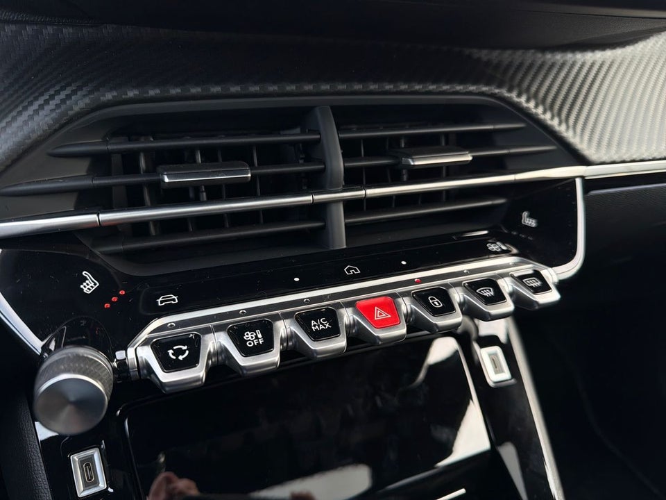 Peugeot e-208 54 GT Pack 5d