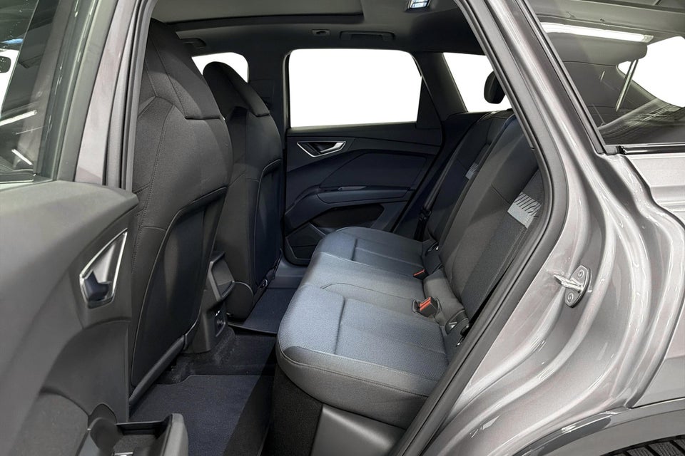 Audi Q4 e-tron 45 S-line Edition 5d