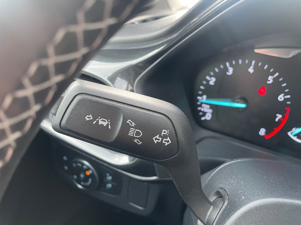 Ford Puma 1,0 EcoBoost mHEV Titanium DCT 5d