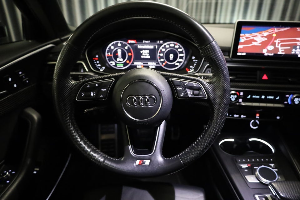 Audi A4 40 TDi S-line Sport Avant S-tr. 5d