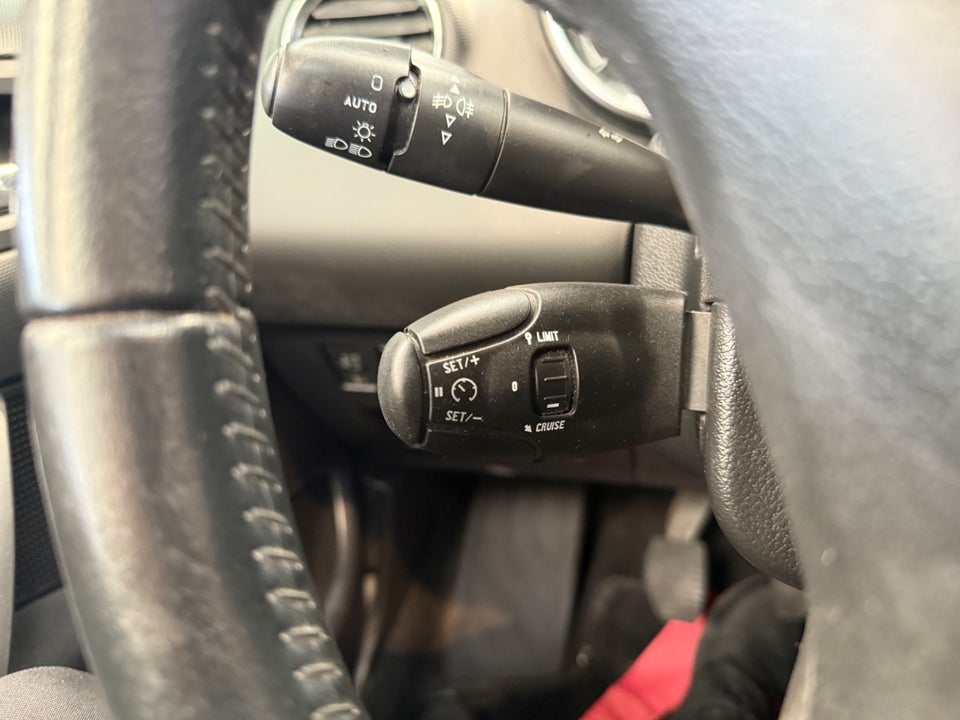 Peugeot 308 1,6 HDi 109 Comfort+ 5d