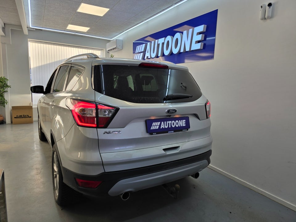 Ford Kuga 1,5 SCTi 150 Titanium 5d