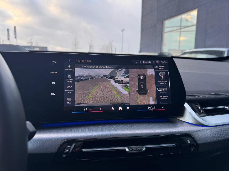 BMW iX1 eDrive20 Fully Charged M-Sport 5d