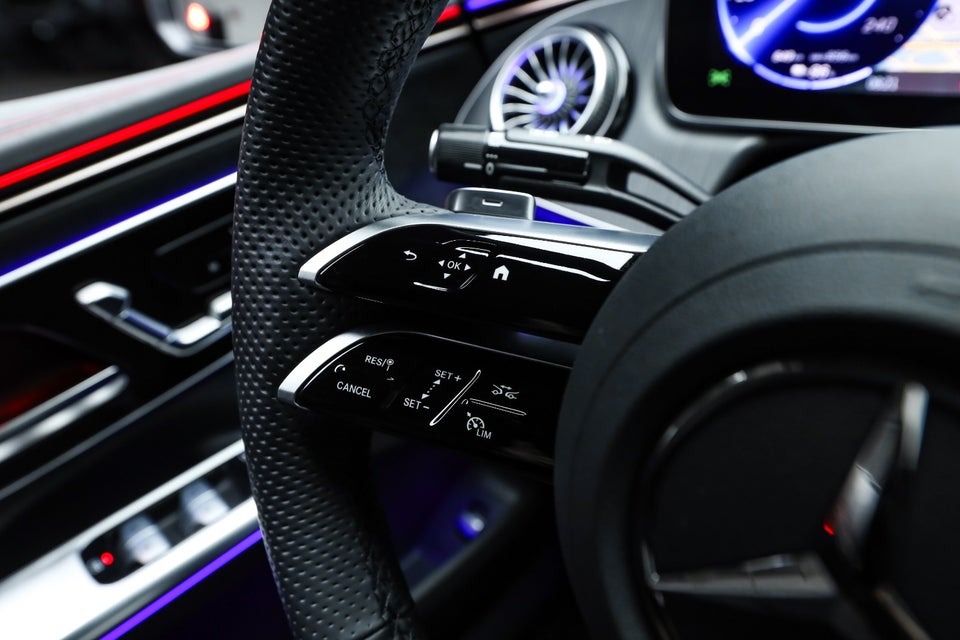 Mercedes EQE350+ AMG Line 4d