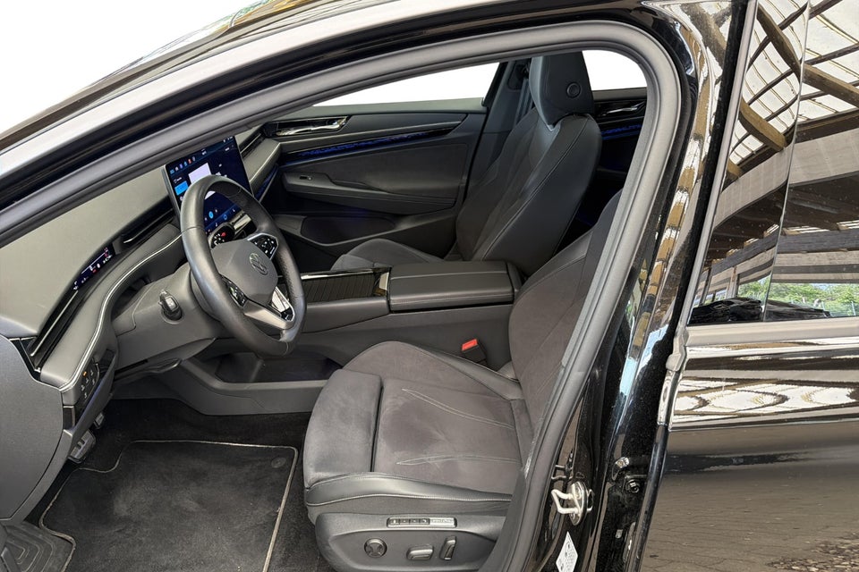 VW ID.7 77 Style+ Tourer 5d