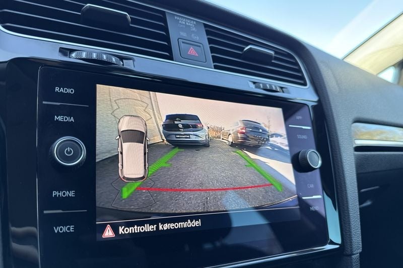 VW Golf VII 1,5 TSi 150 Highline DSG 5d