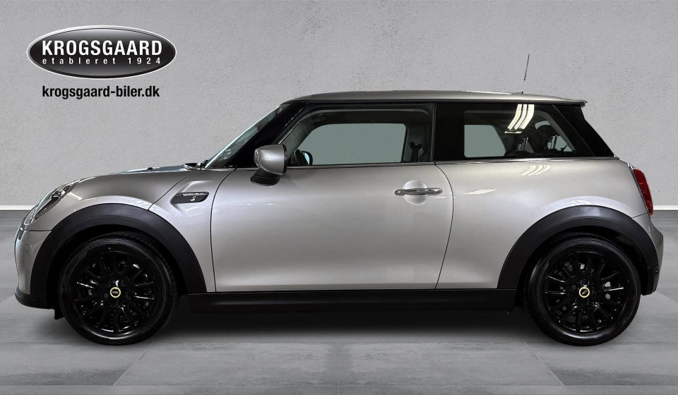 MINI Cooper SE Classic Trim 3d