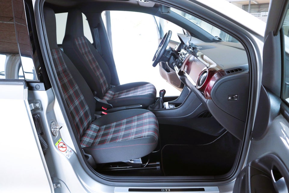 VW Up! 1,0 GTi 5d