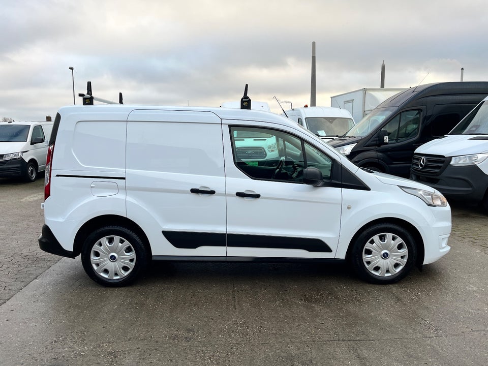 Ford Transit Connect 1,5 EcoBlue Trend kort