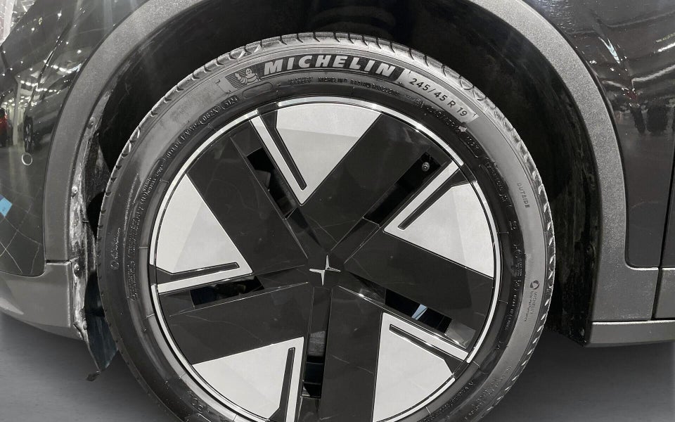 Polestar 2 Long Range AWD 5d