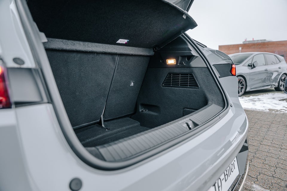 Renault Megane E-Tech 60 Iconic 5d