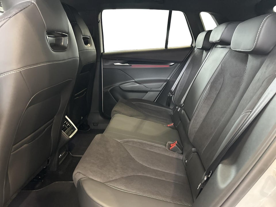 Skoda Elroq 85 iV Sportline 5d