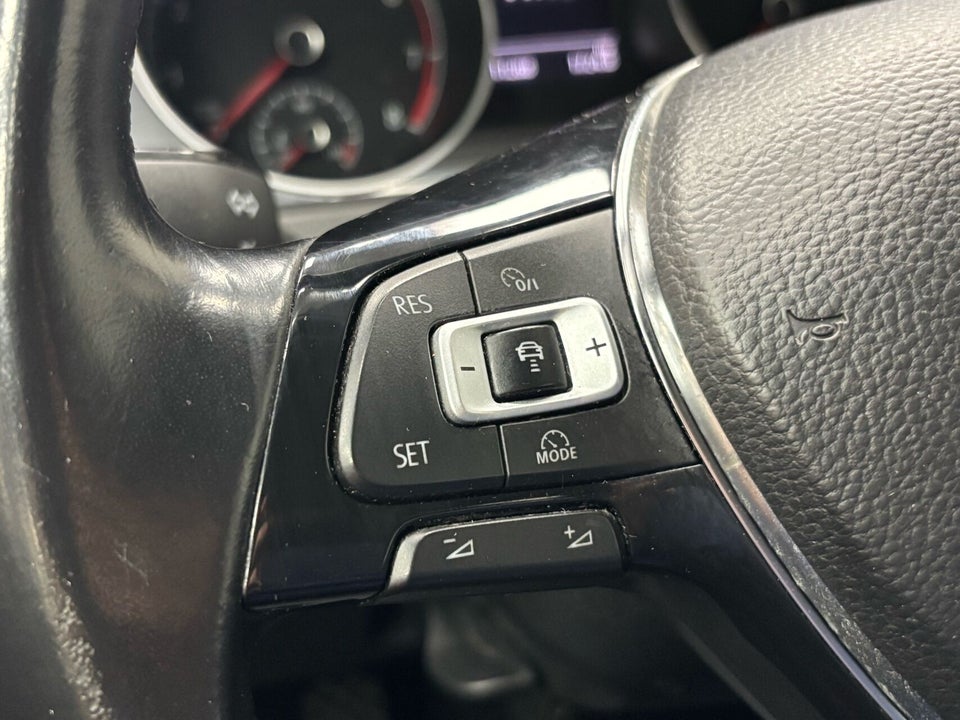 VW Golf VII 1,5 TSi 130 Comfortline Variant 5d