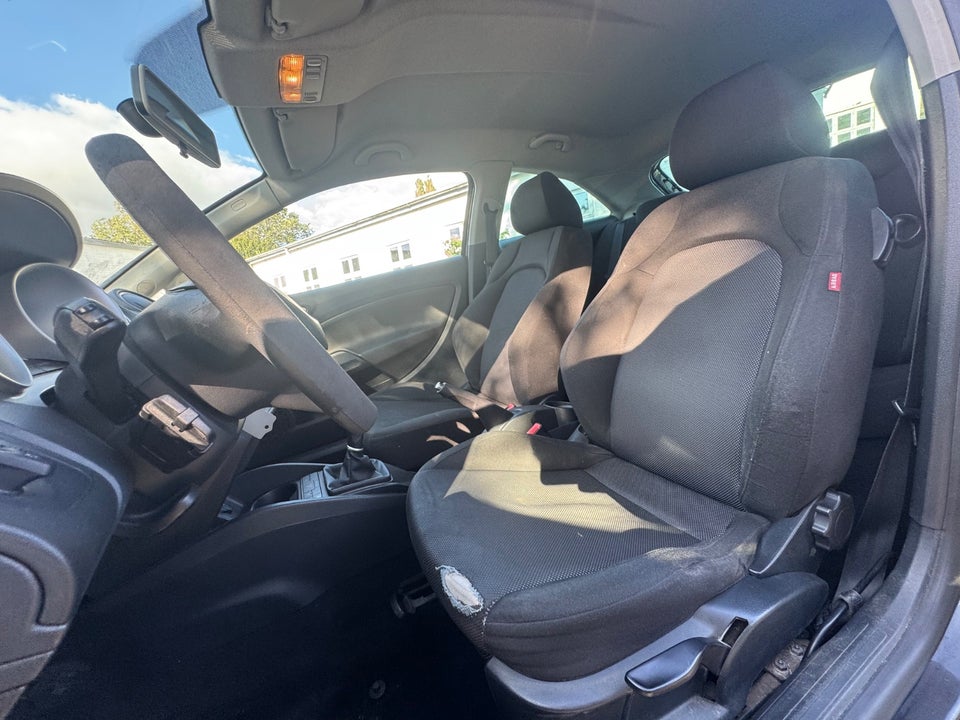 Seat Ibiza 1,4 16V Sport SC 3d