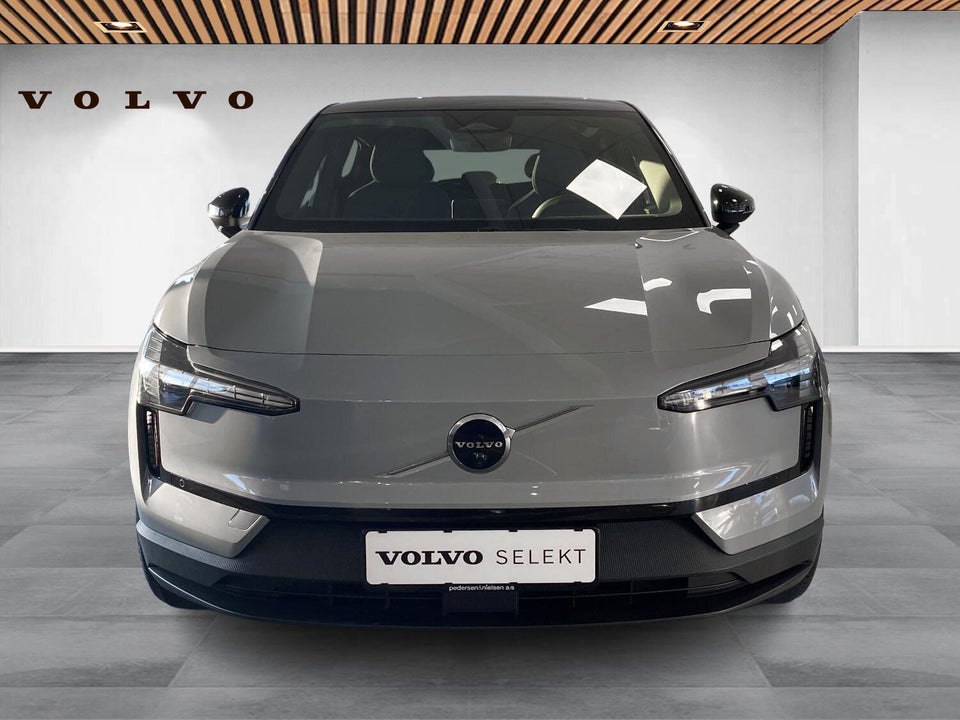 Volvo EX30 Extended Range Ultra 5d