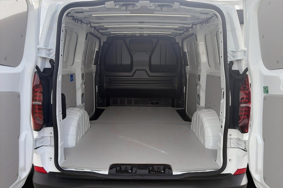 VW Transporter 2,0 TDi 150 Comfort Kassevogn SWB