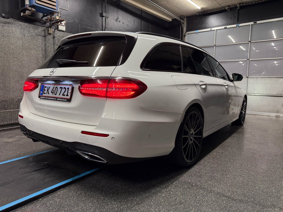 Mercedes E220 d 2,0 AMG Line stc. aut. 5d