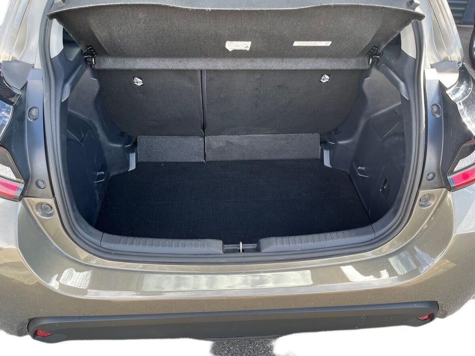 Toyota Yaris 1,5 Hybrid Active e-CVT 5d