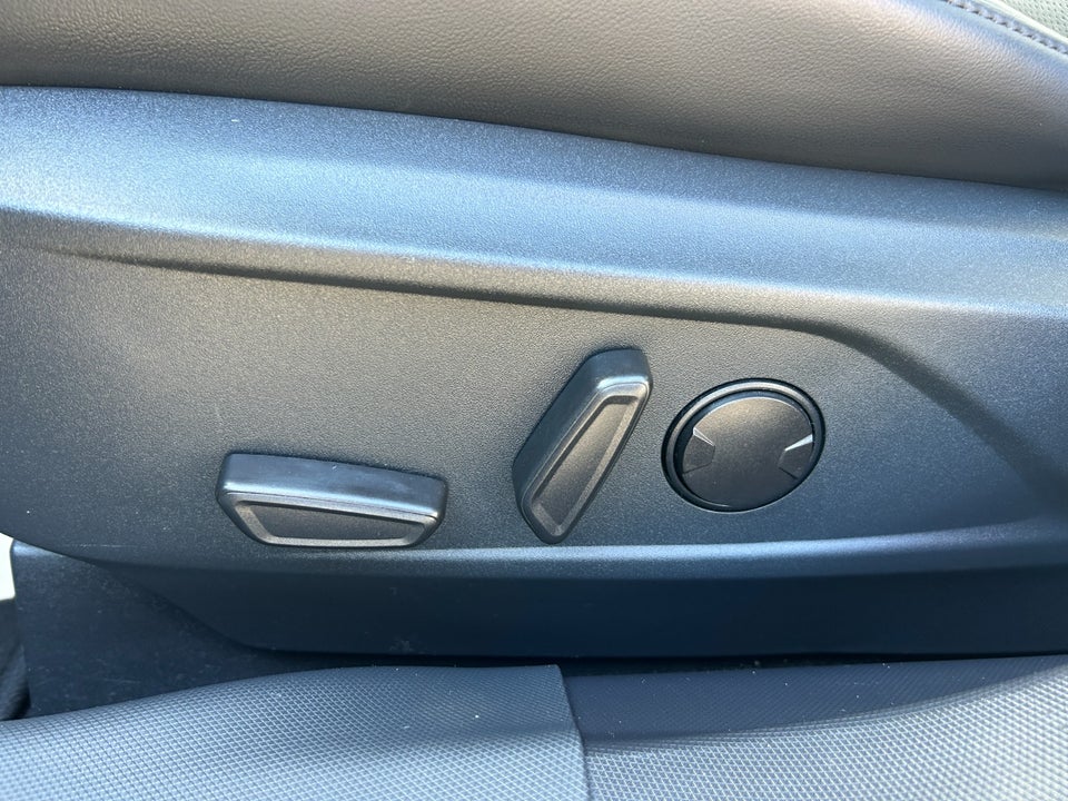 Ford Mustang Mach-E 98 Premium Extended Range 5d