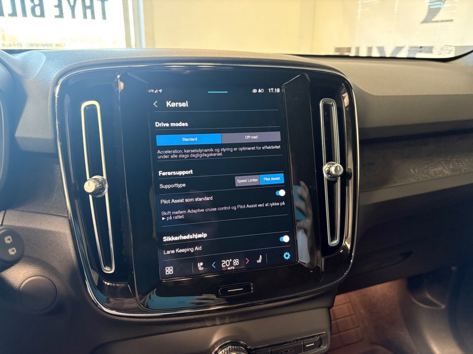 Volvo XC40 P6 ReCharge Plus 5d