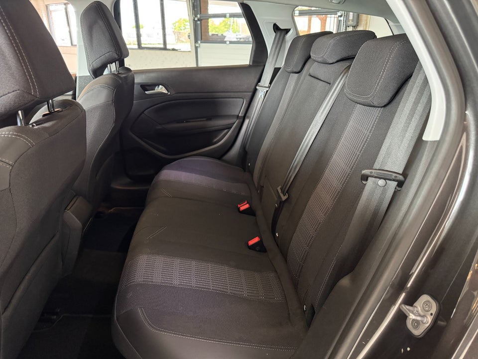 Peugeot 308 1,2 PureTech 130 Infinity SW 5d