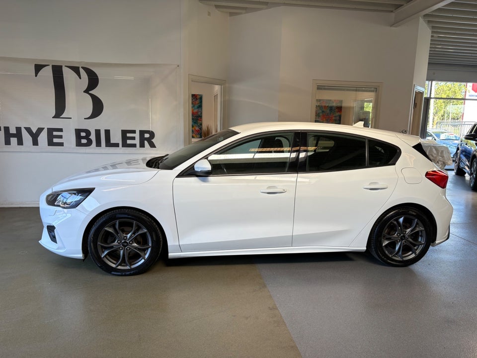 Ford Focus 1,0 EcoBoost ST-Line 5d