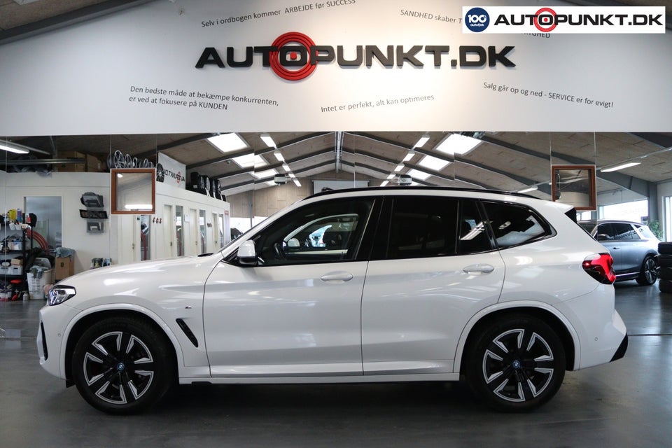 BMW iX3 Charged M-Sport 5d