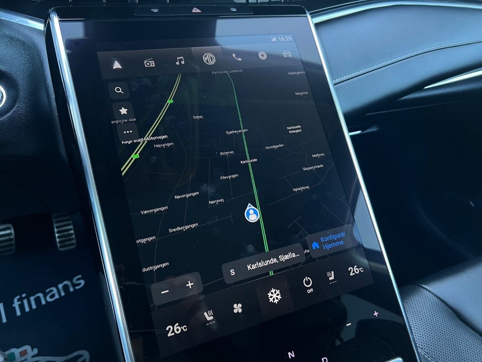 MG Marvel R Luxury 5d