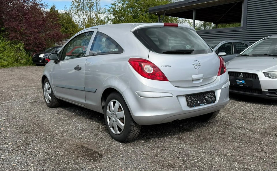 Opel Corsa 1,0 12V Enjoy 3d
