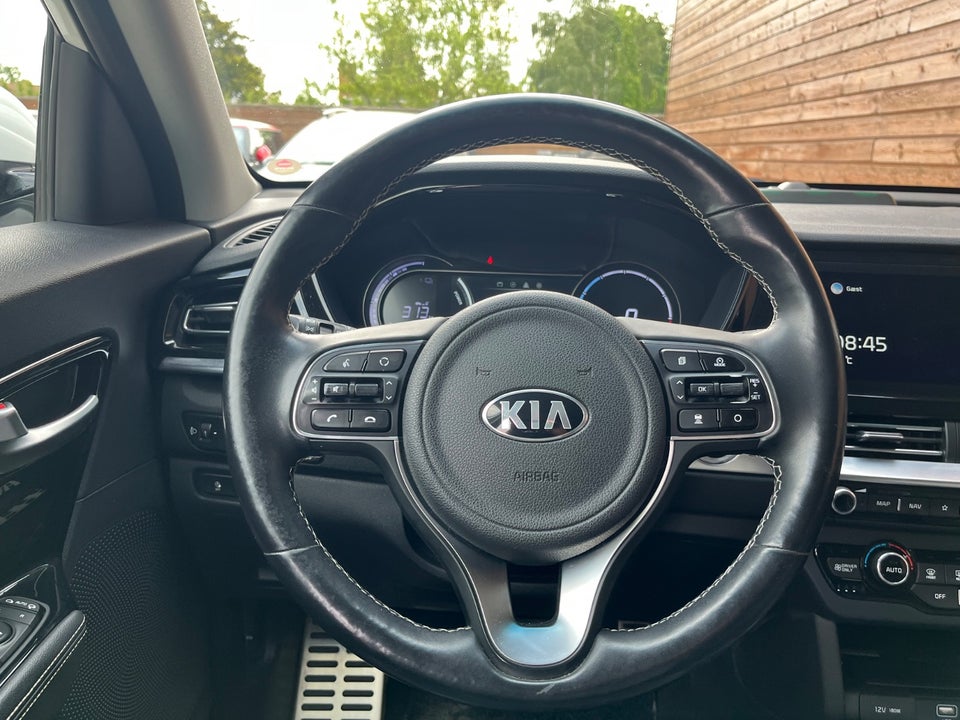 Kia e-Niro 64 Advance 5d