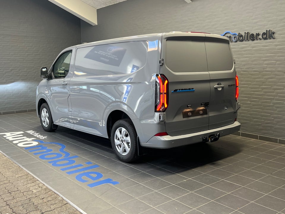 Ford E-Transit Custom 320 L1 71 Limited AWD