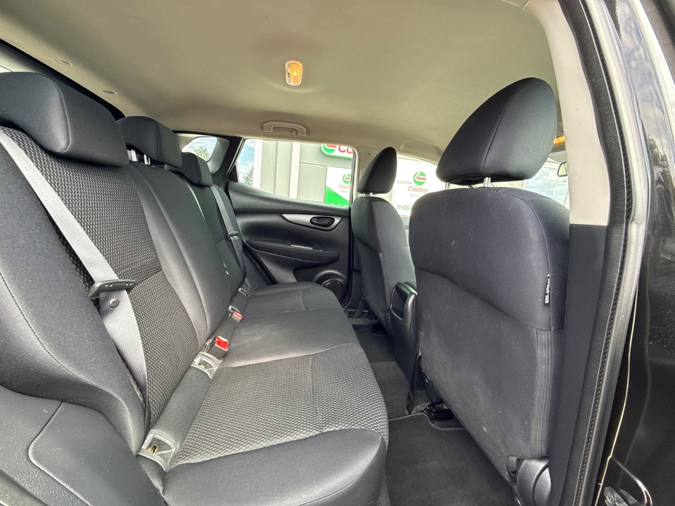 Nissan Qashqai 1,2 Dig-T 115 Acenta 5d