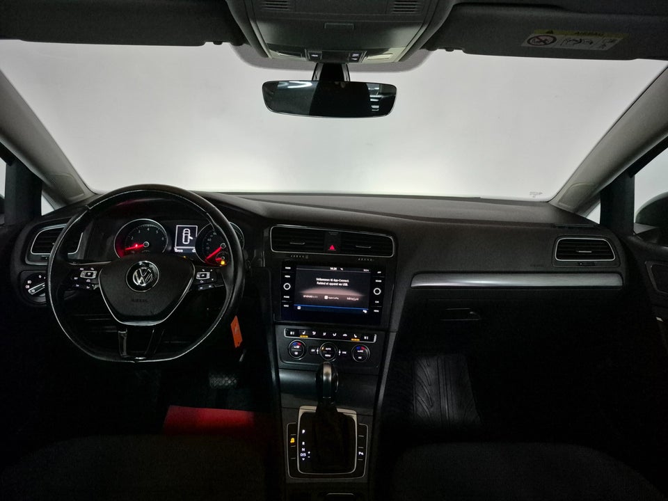 VW Golf VII 1,4 TSi 125 Comfortline Variant DSG 5d