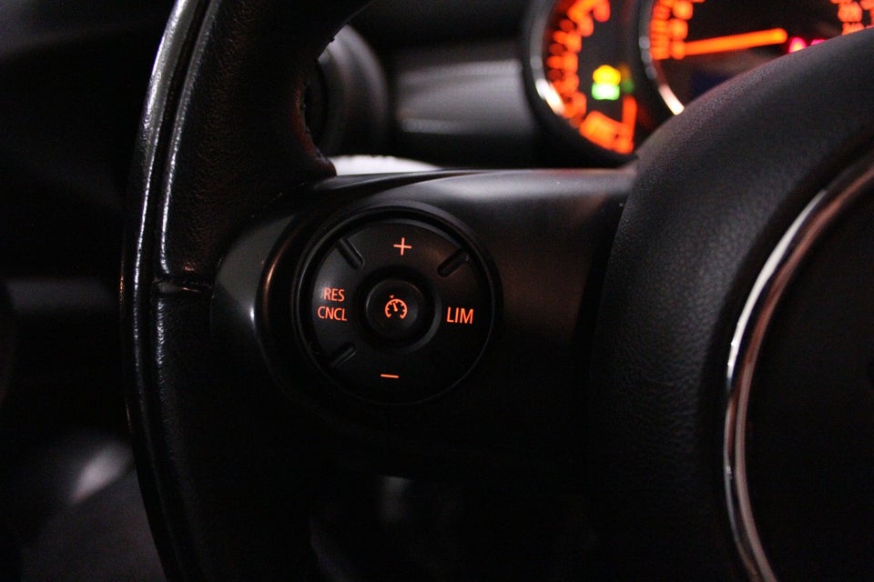 MINI Cooper 1,5 D 5d