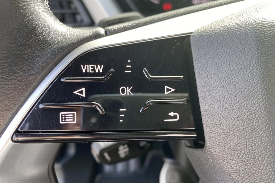 Audi Q4 e-tron 40 Advanced 5d