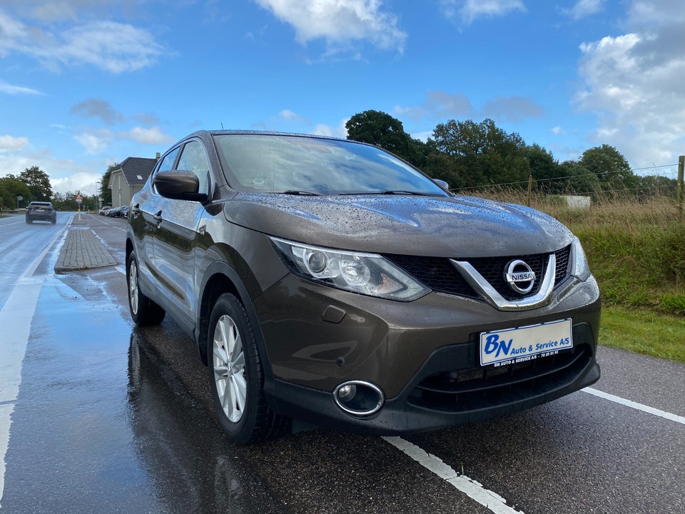 Nissan Qashqai 1,2 Dig-T 115 Acenta 5d