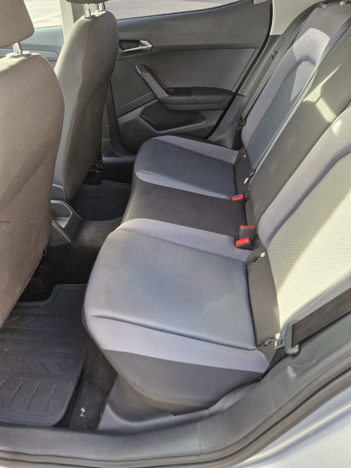 Seat Arona 1,6 TDi 95 Xcellence 5d