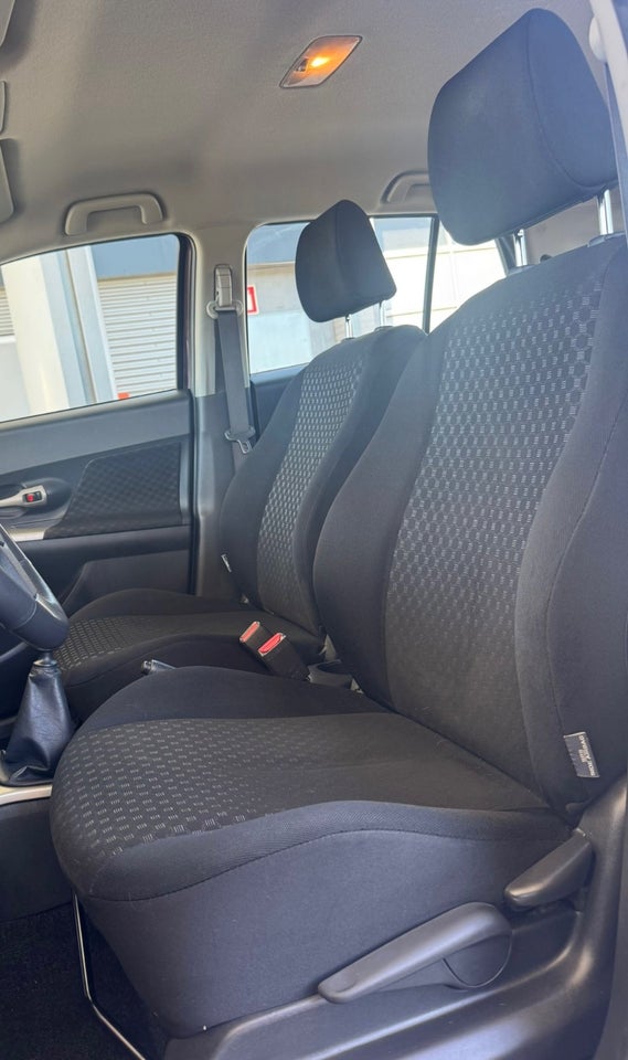 Toyota Urban Cruiser 1,3 VVT-i T2 5d