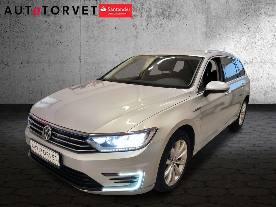 VW Passat 1,4 GTE Variant DSG 5d