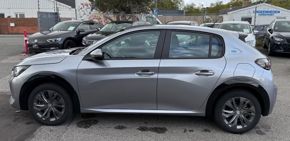 Peugeot e-208 50 Allure 5d