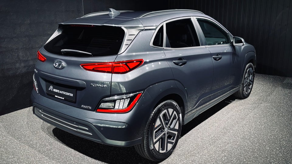 Hyundai Kona 64 EV Advanced 5d